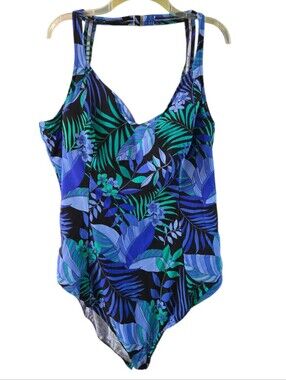 Womens Plus Size Blue Tropical Print One-Piece Swimsuit. NWOT. Size 32W.